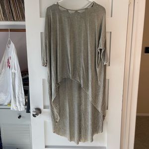 Extreme high low top